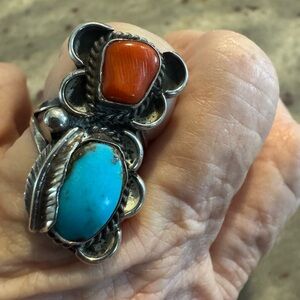 Silver vintage Native American Navajo Turquoise and coral Stone Ring